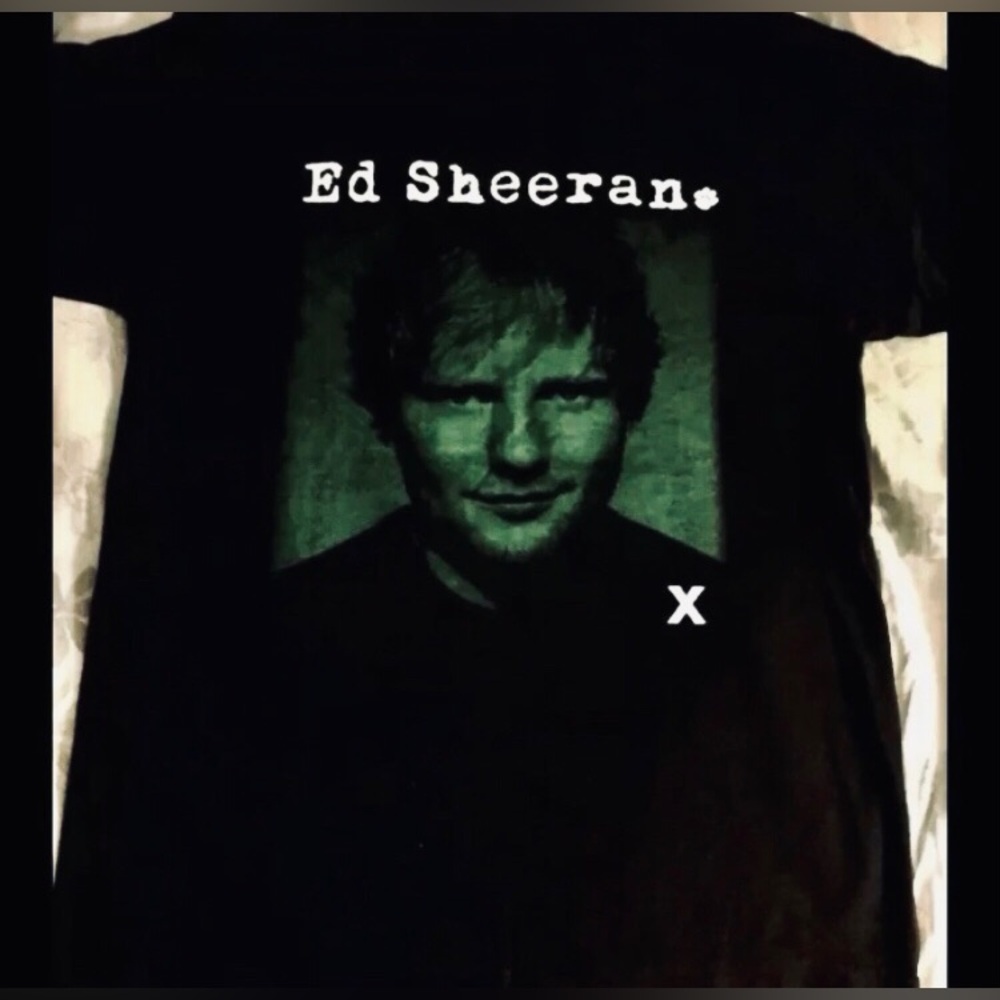 Ed Sheeran 2015 Tshirt Mens sz Large Concert Dates/Tour RARE NEW